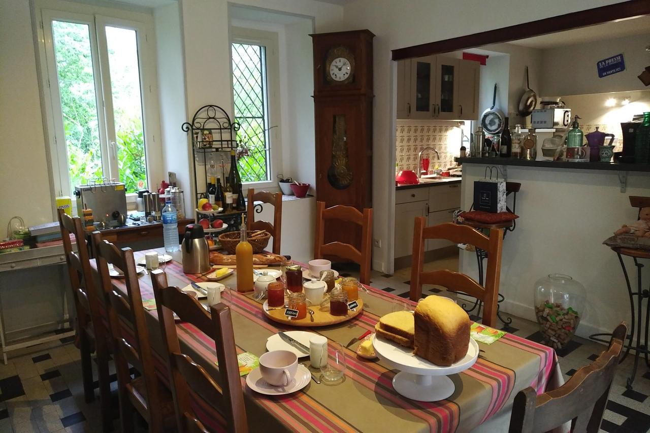 Le Figuier De Pauline Acomodação com café da manhã Luzech Exterior foto